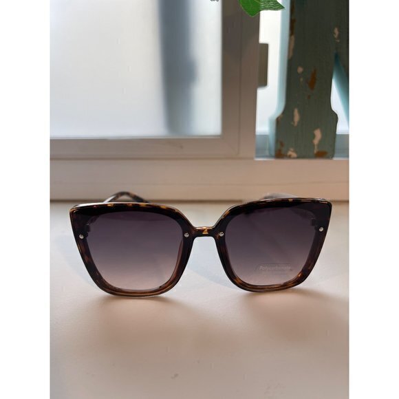 Don\'t Sass‎ Me Cat Eye Frame Sunglasses Tortoise
